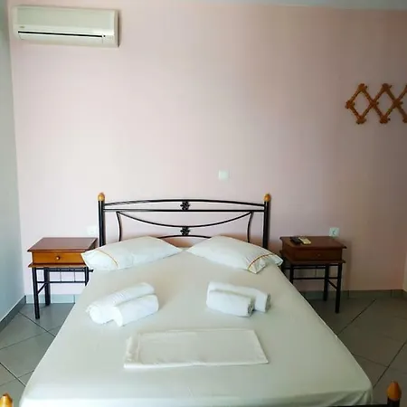 Independent In Agia Varvara Apartmán *
