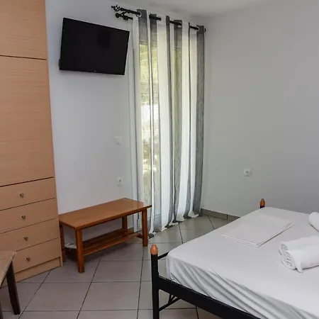 Independent In Agia Varvara Apartmán *